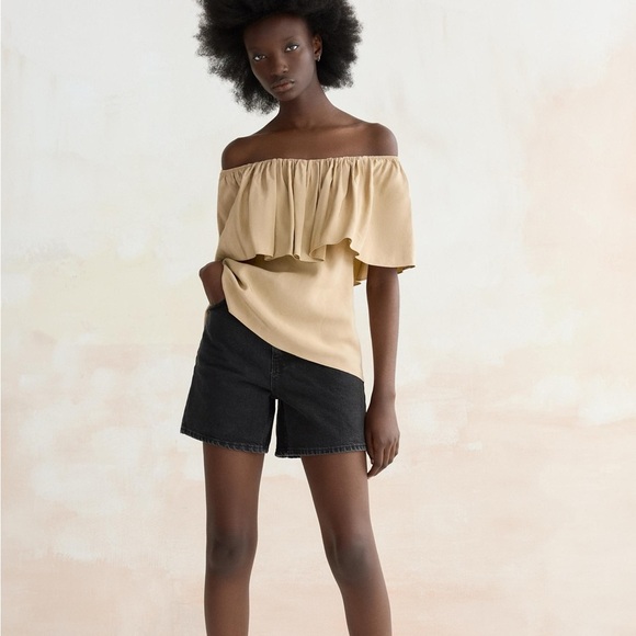 Zara Off-Shoulder Ruffle Top Blouse Shirt New With Tags!